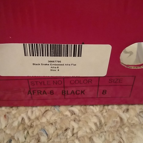 Afra-6 snake embossed flats - Picture 3 of 6